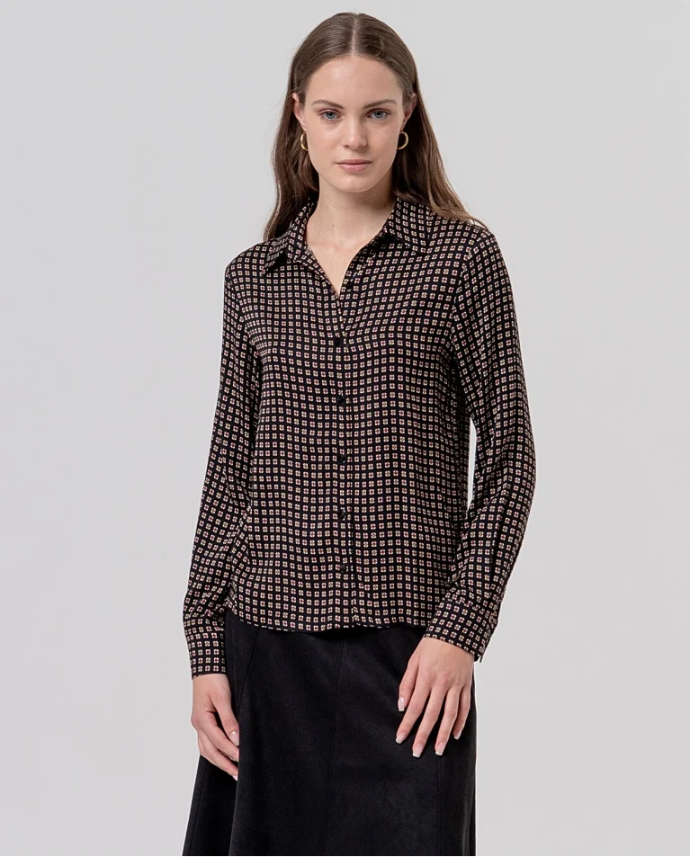 Camisa Surkana florecitas negra retro